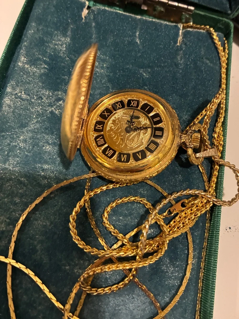 Vintage Gold Pocket Watch with Chain - Gold Tone